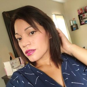 Meet your Posher, Vanessa